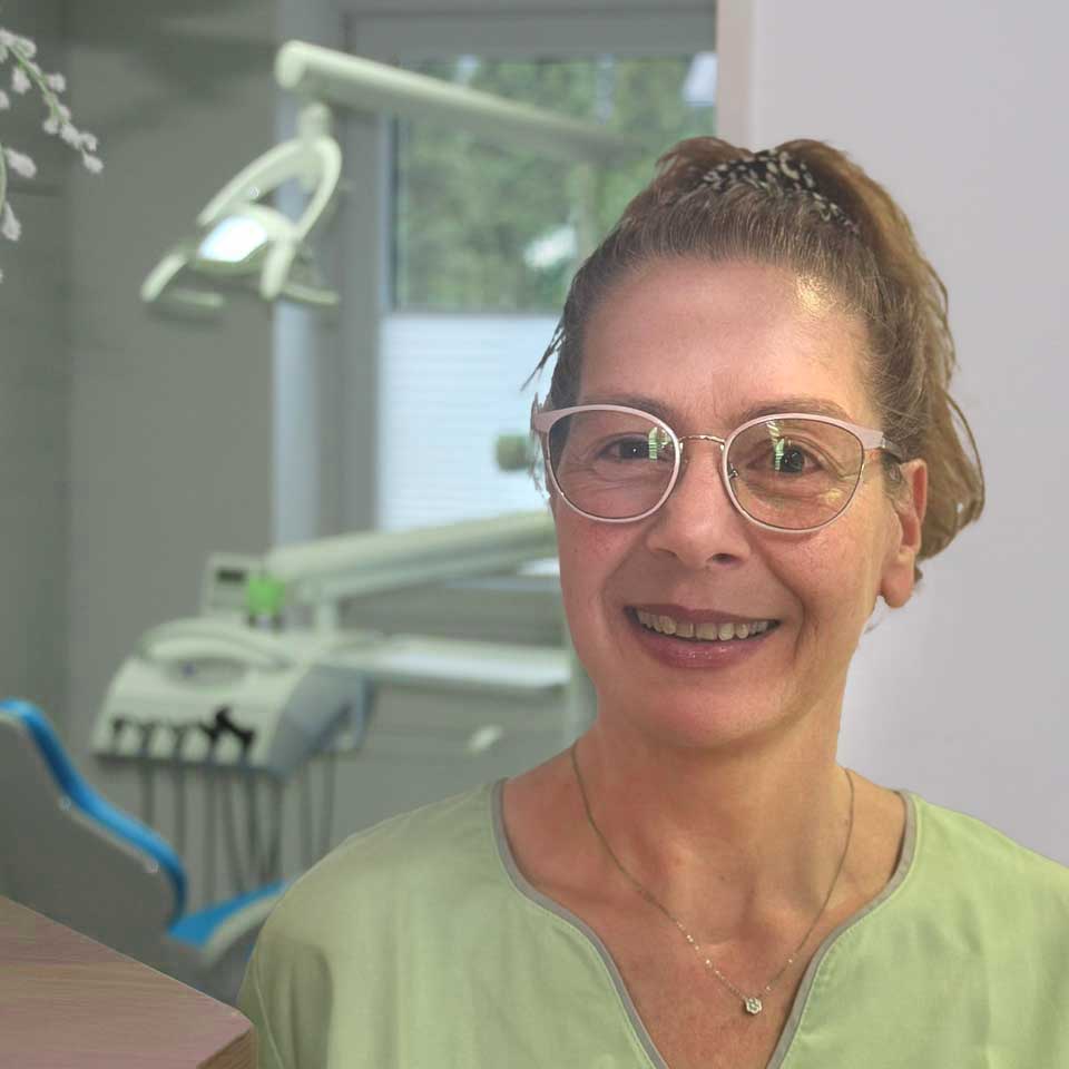 Zahnarzthelferin Andrea Bartsch, Zahnmedizinische Prophylaxeassistentin